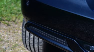 Vauxhall Grandland exterior details rear splitter