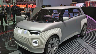 Fiat Centoventi Concept front quarter