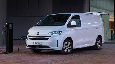 VW Kombi BEV - charging