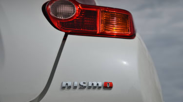 Nissan Juke Nismo 4WD badge