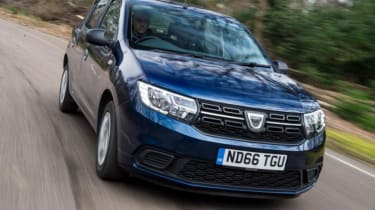 Dacia Sandero front