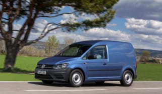 Volkswagen Caddy - tracking
