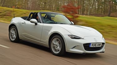 Mazda MX-5 - front