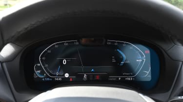 BMW iX3 - dash