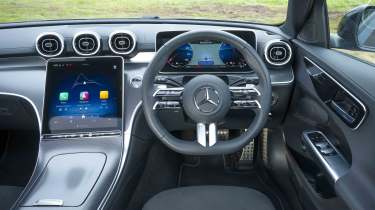 Mercedes C-Class Estate - dashboard