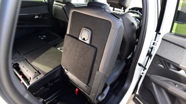 Peugeot 5008 - middle seat folded