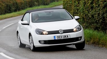 Volkswagen Golf Cabriolet 1.6 TDI SE front cornering