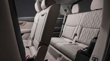 Audi Q7 - back seats