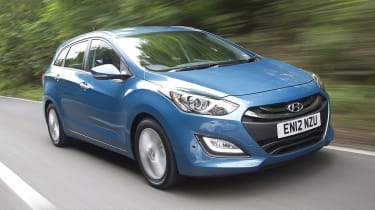 Hyundai i30 Tourer front tracking