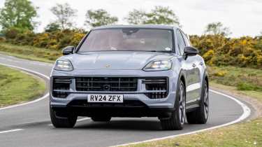 Porsche Cayenne Turbo E-Hybrid with GT Package - front cornering