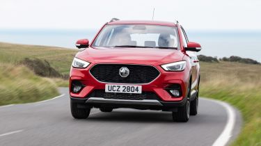 MG ZS - front cornering