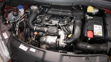 Used Peugeot 208 - engine