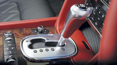 Bentley Continental GT gearstick
