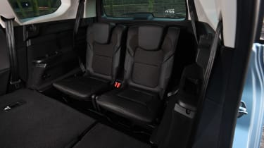 Renault Grand Scenic - back seats