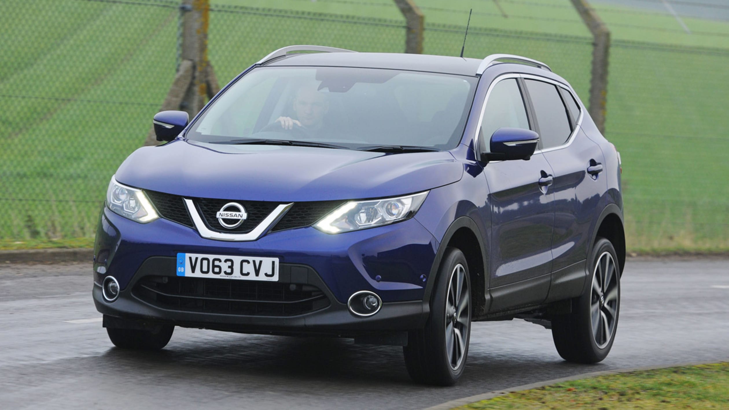 Nissan qashqai 2 0