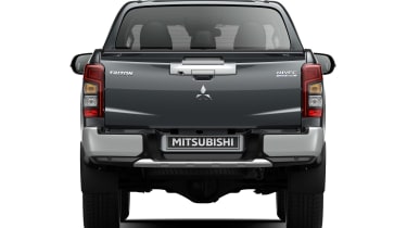 Mitsubishi L200 - full rear static