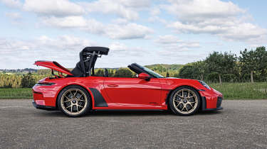 Porsche 911 GT3 S/C - roof closing
