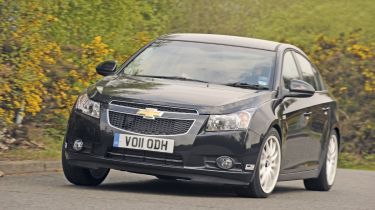 Chevrolet Cruze CS front