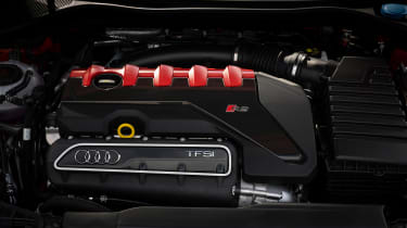 Audi RS 3 - engine