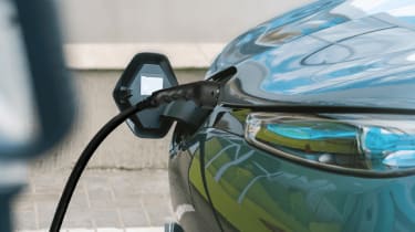 Renault Zoe charging