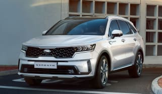 Kia Sorento - front