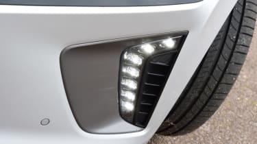 Hyundai Ioniq - light detail