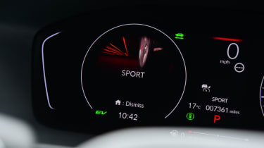 Honda Civic - dashboard screen (sport mode)