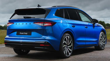 Skoda Enyaq Cargo - rear 3/4