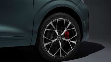 Audi Q3 - wheel