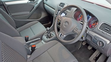 Volkswagen Golf BlueMotion interior