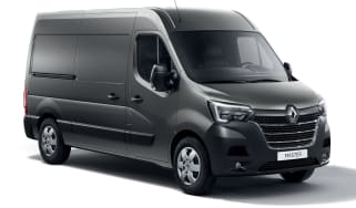Renault Master - front static