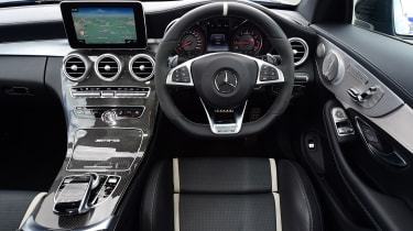 Mercedes-AMG C 63 S - interior