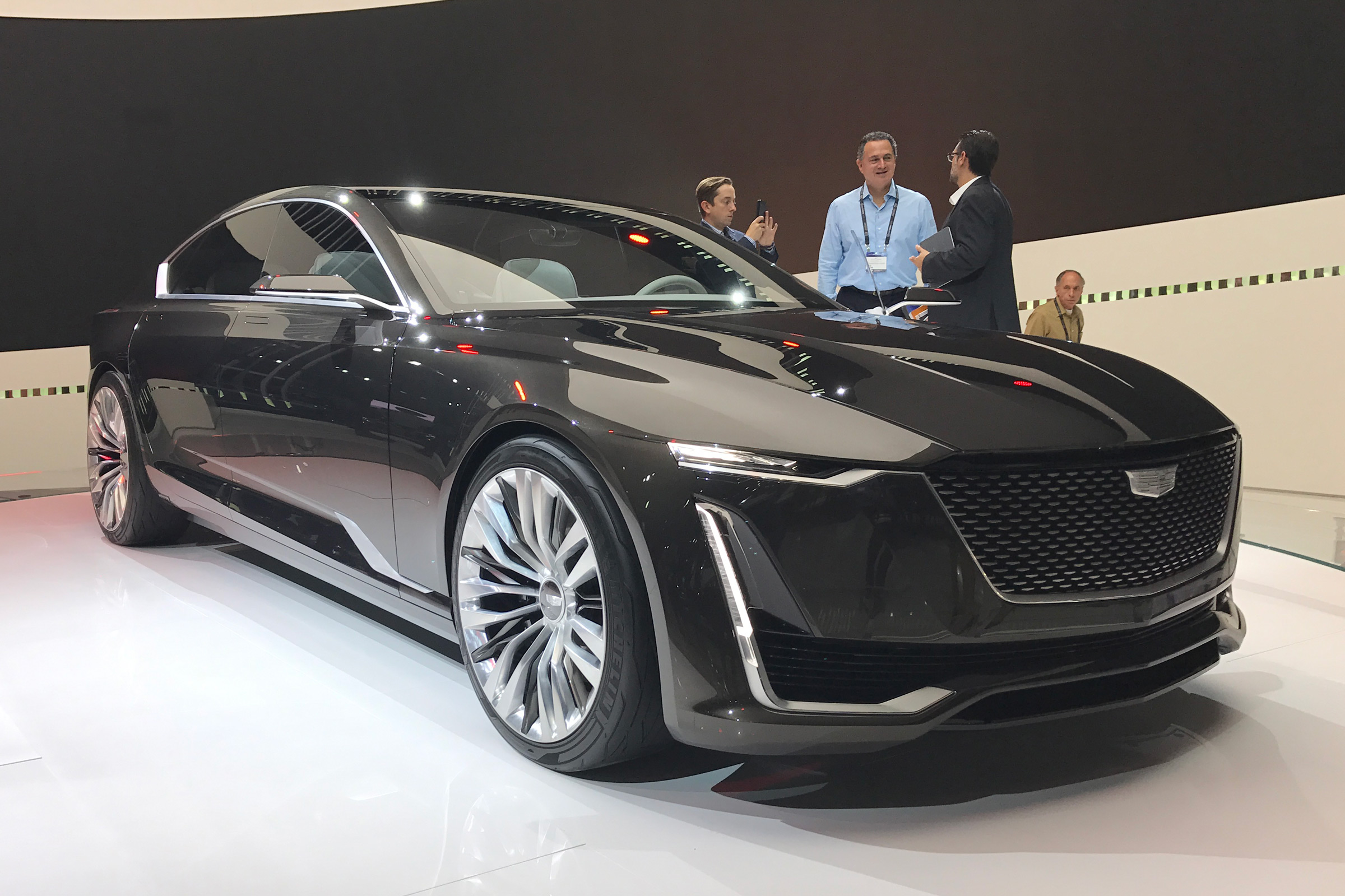 Luxury Cadillac Escala coupe wafts into 2016 LA Show | Auto Express