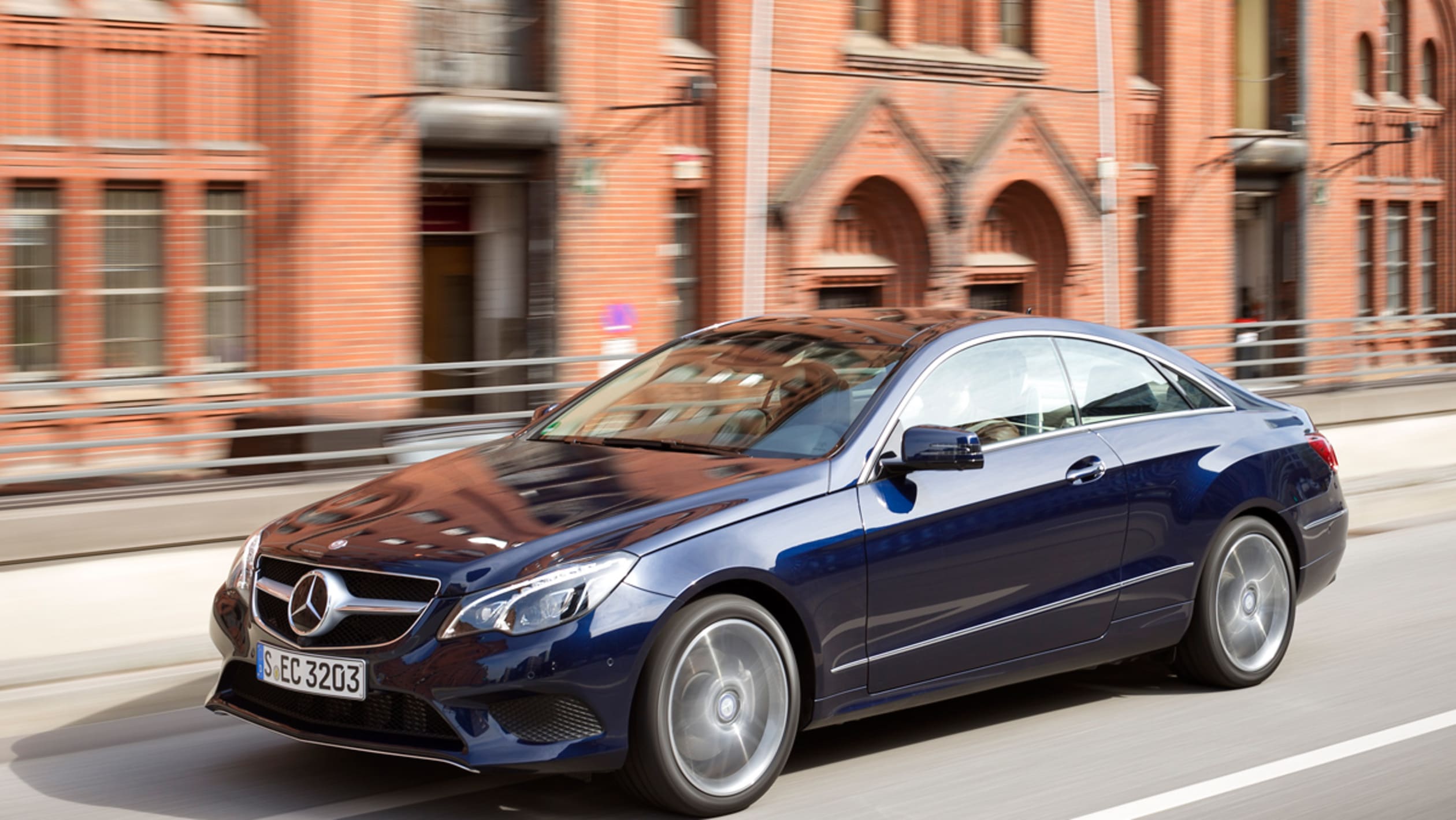 Mercedes E400 Coupe pictures | Auto Express