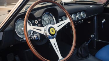 Ferrari 250 GT LWB California Spider Competizione - steering wheel