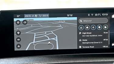 Peugeot E-3008 touchscreen displaying navigation
