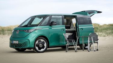VW ID. Buzz with the Good-Night package - front 3/4 open with furniture