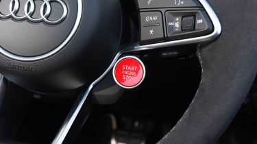 Audi TT RS - start/stop button