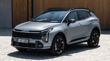Kia Sportage - front static