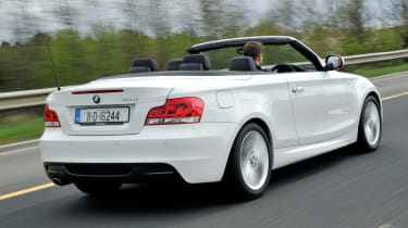 BMW 118d Convertible rear tracking
