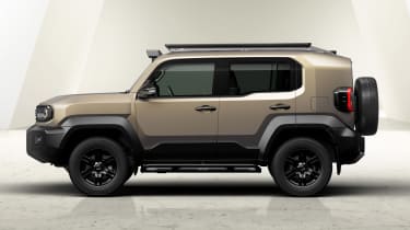Toyota Land Cruiser FJ - side