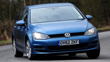 VW Golf 1.6 TDI SE front cornering