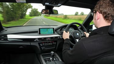 BMW X5 M50d 4x4 2013 driving