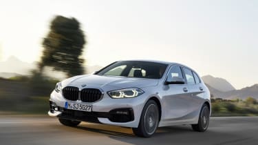 New BMW 1 Series 2019 driving
