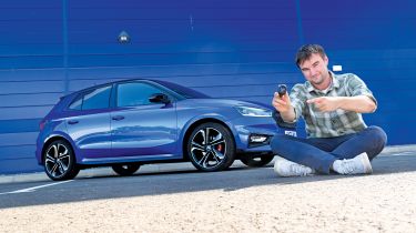Skoda Fabia 130 - header