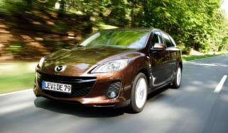 Mazda 3 front tracking