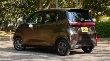 Nissan Sakura - rear static 