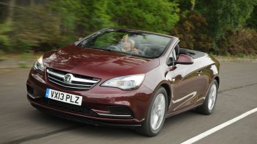 Vauxhall Cascada front action