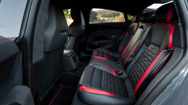 Audi RS e-tron GT - rear seats