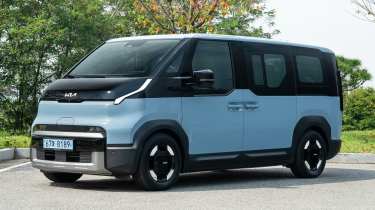 Kia PV5 - front static